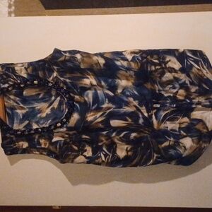 Ladies Sleeveless Top 18W